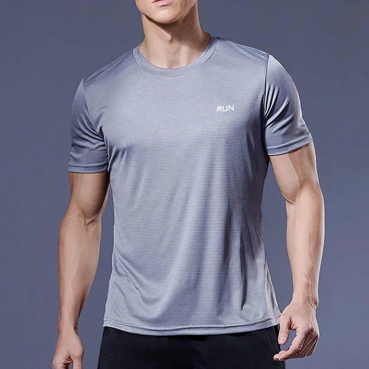 ي شيرت رجالي عالي الجودة من البوليستر للجري سريع .. High Quality Polyester Men Running T Shirt Quick