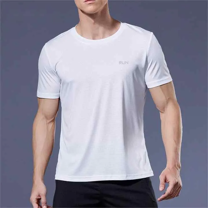 ي شيرت رجالي عالي الجودة من البوليستر للجري سريع .. High Quality Polyester Men Running T Shirt Quick