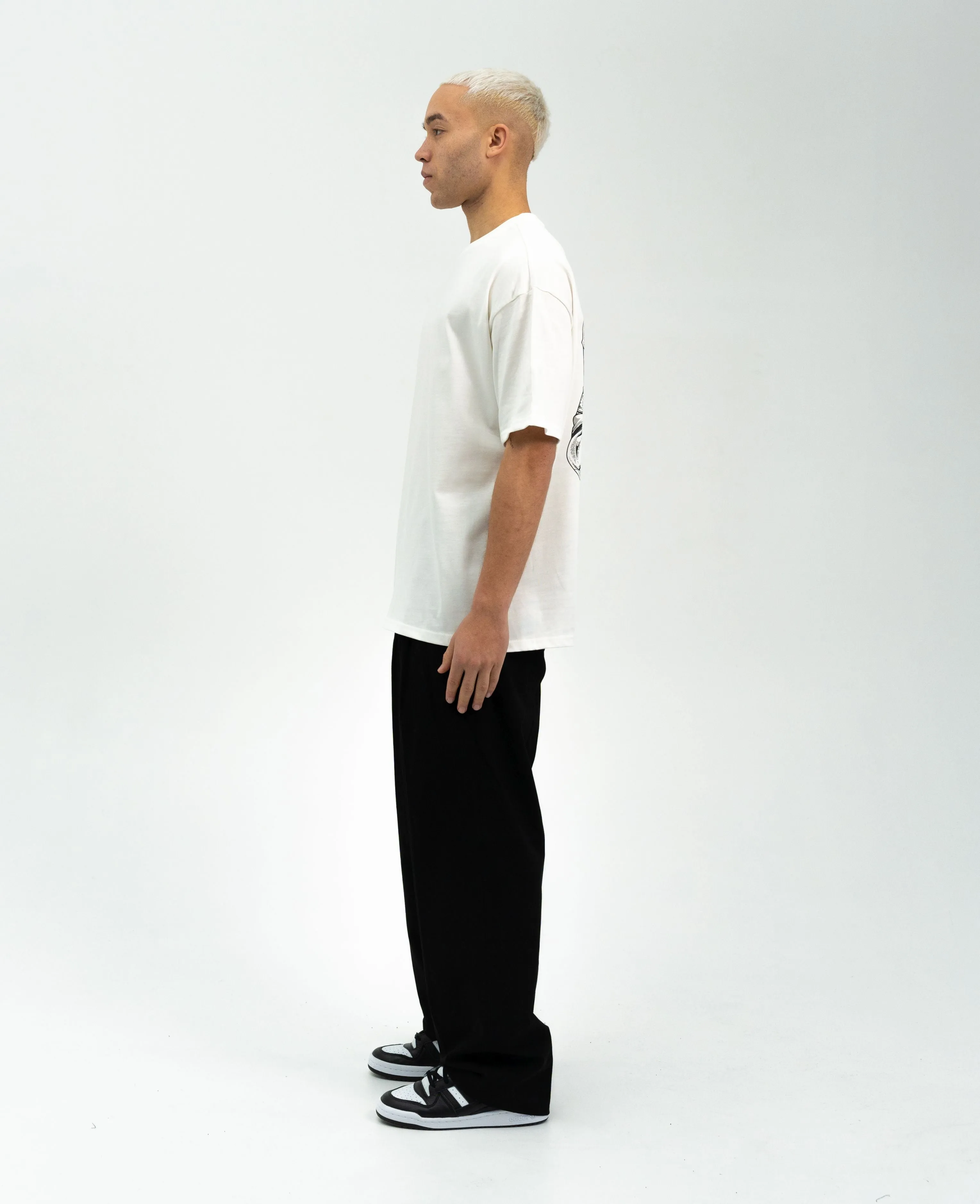 Nysekai "Astronaut X Lost In Space - Chainsaw Man" Oversize T-Shirt